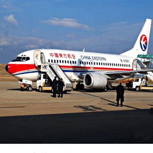 黑河机场货运航空快运业稳步发展的原因是什么？